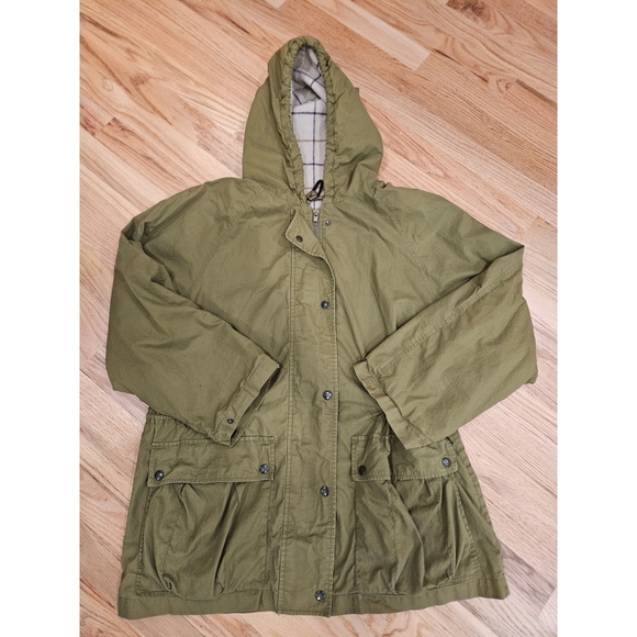 Burberry Vintage Green Jacket - Picture 1 of 11